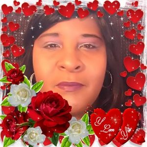 Meet your Posher, Felicia